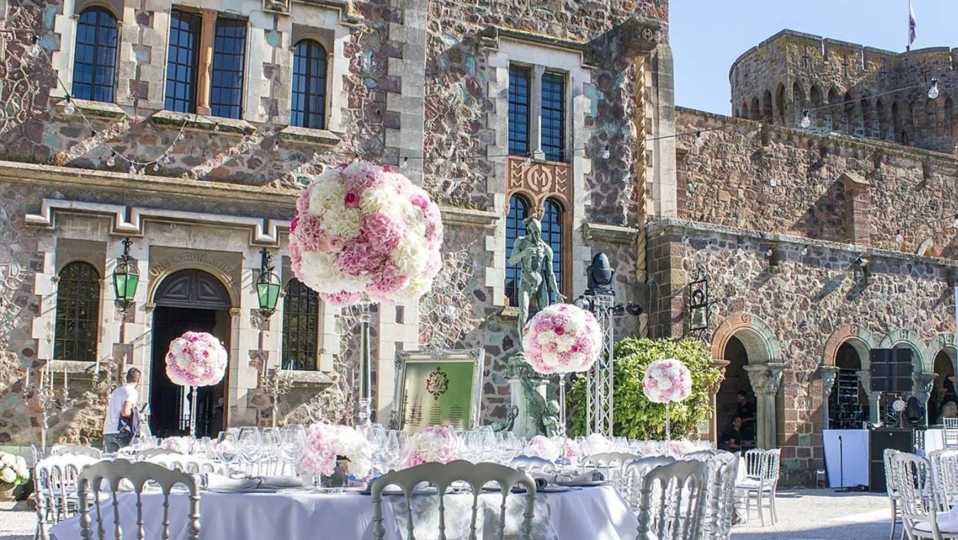 Floral decoration for centerpieces