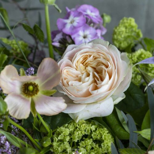 Pastel seasonal basket - Image 2