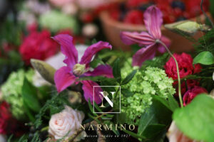 Panier de fleurs de saison Narmino