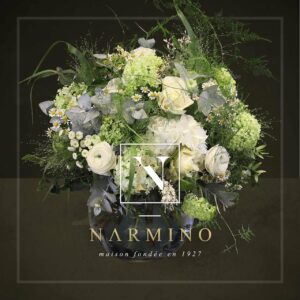 Bouquet of seasonal white flowers Narmino