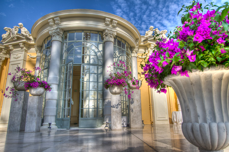 Décoration florale pour un mariage à Beaulieu-sur-Mer