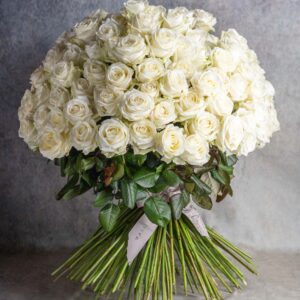 Bouquet de roses blanches