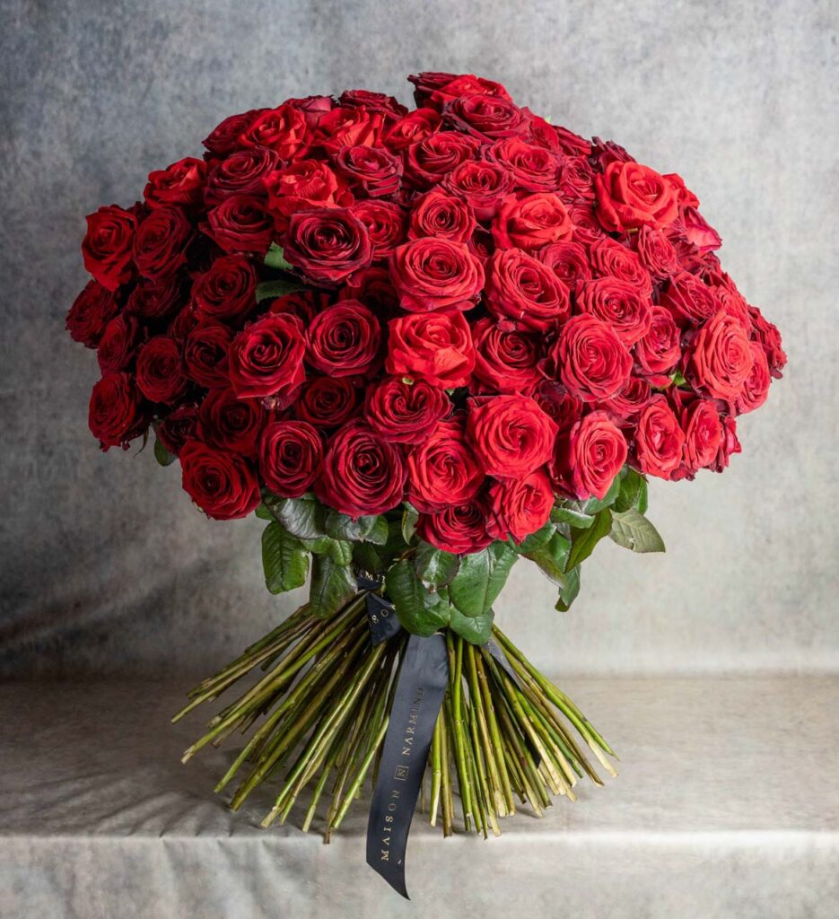 Un bouquet de roses rouges pour vos livraisons à Monaco