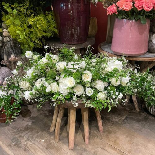 Fleurs de dessus de cercueil